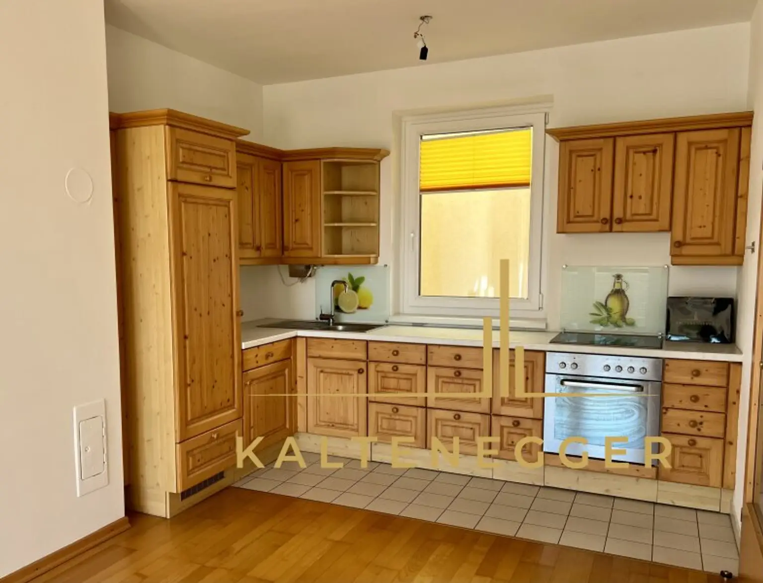 Klosterneuburg 1-Zimmer-Wohnung mit Loggia und Garagenplatz