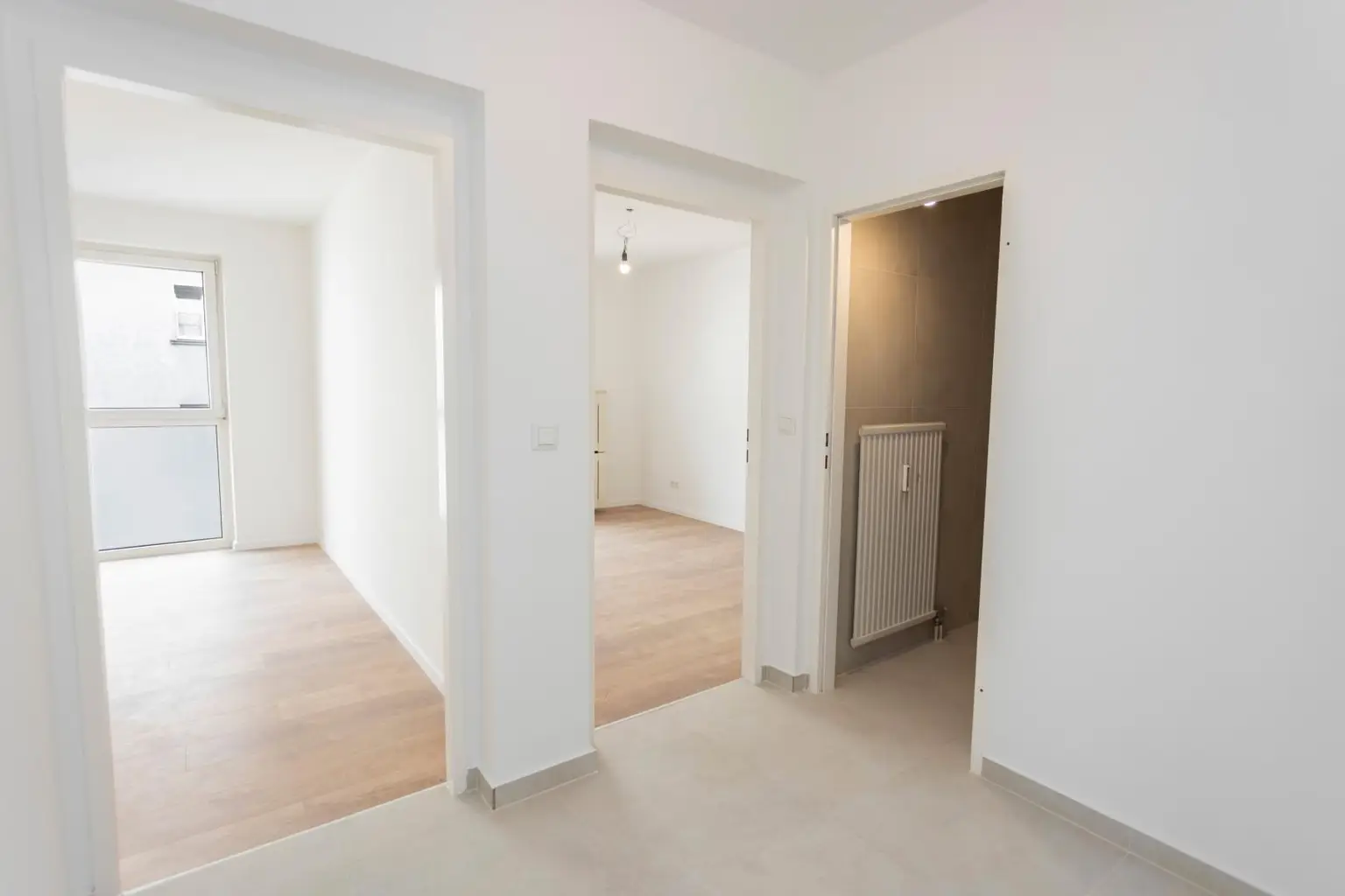Neu sanierte 4-Zimmer-Eckwohnung im 2. Liftstock