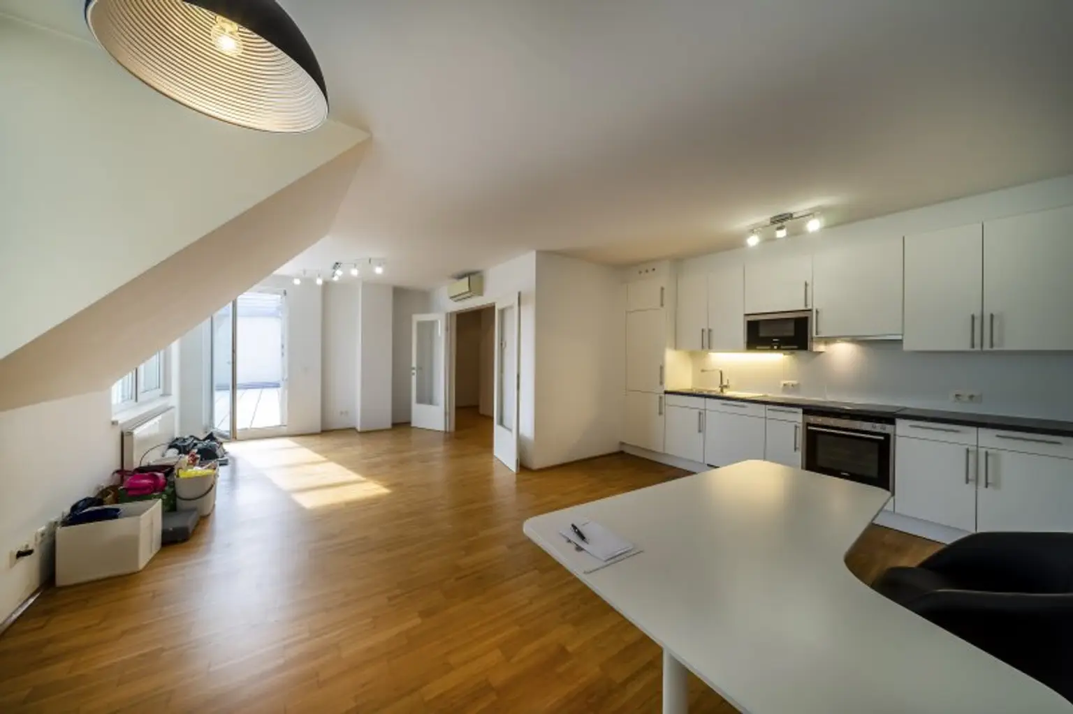 SAARPARK - AUSBLICK** Dachgeschosswohnung mit Innenhofterrasse **