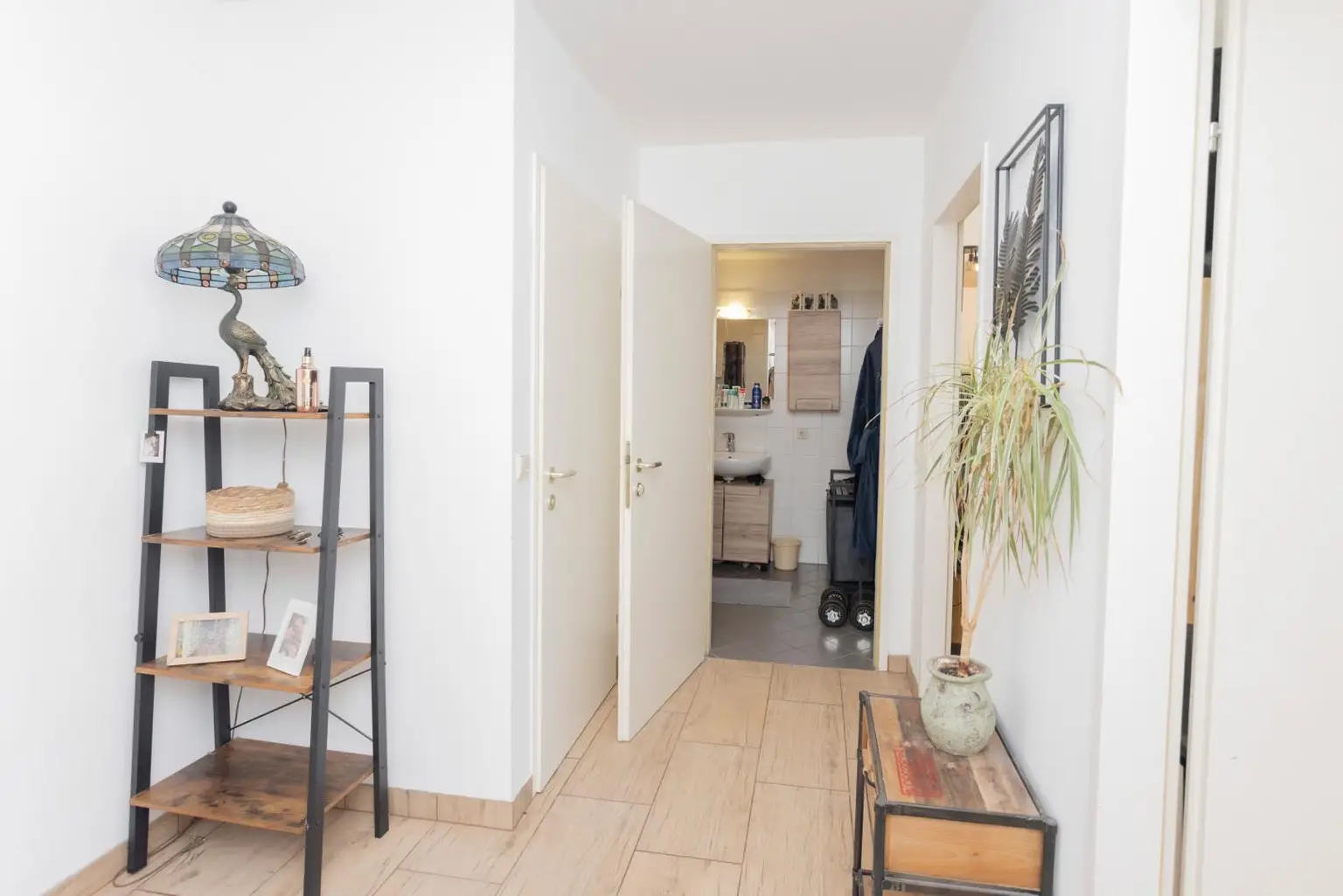 Dachgeschoß-Wohnung in U4- und Schönbrunn-Nähe