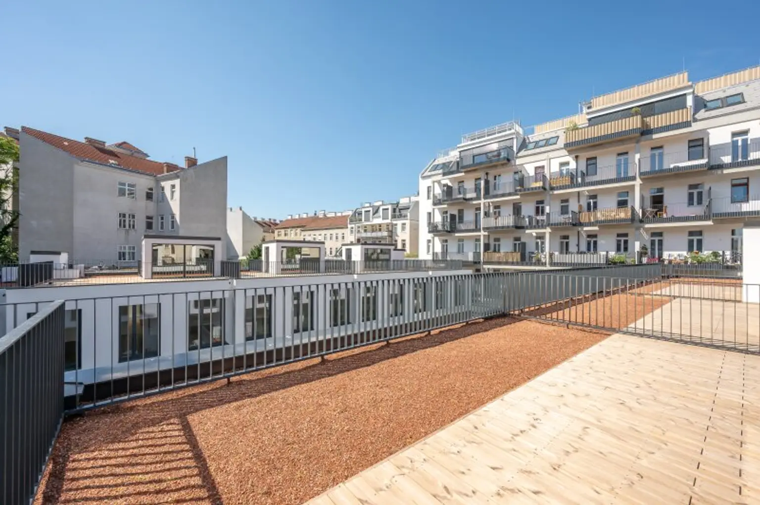 ++Provisionsfrei++   Townhouses in bester Lage mit Garten und Dachterrasse!