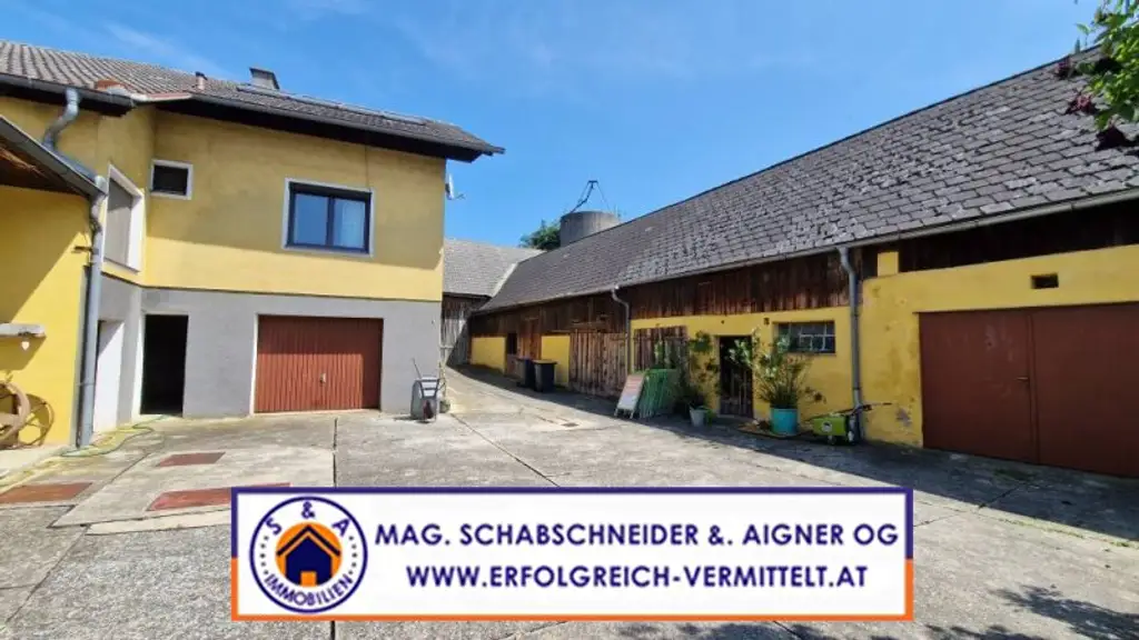 Traditionelles Bauernsacherl in erhöhter Lage - renovierungsbedürftig!