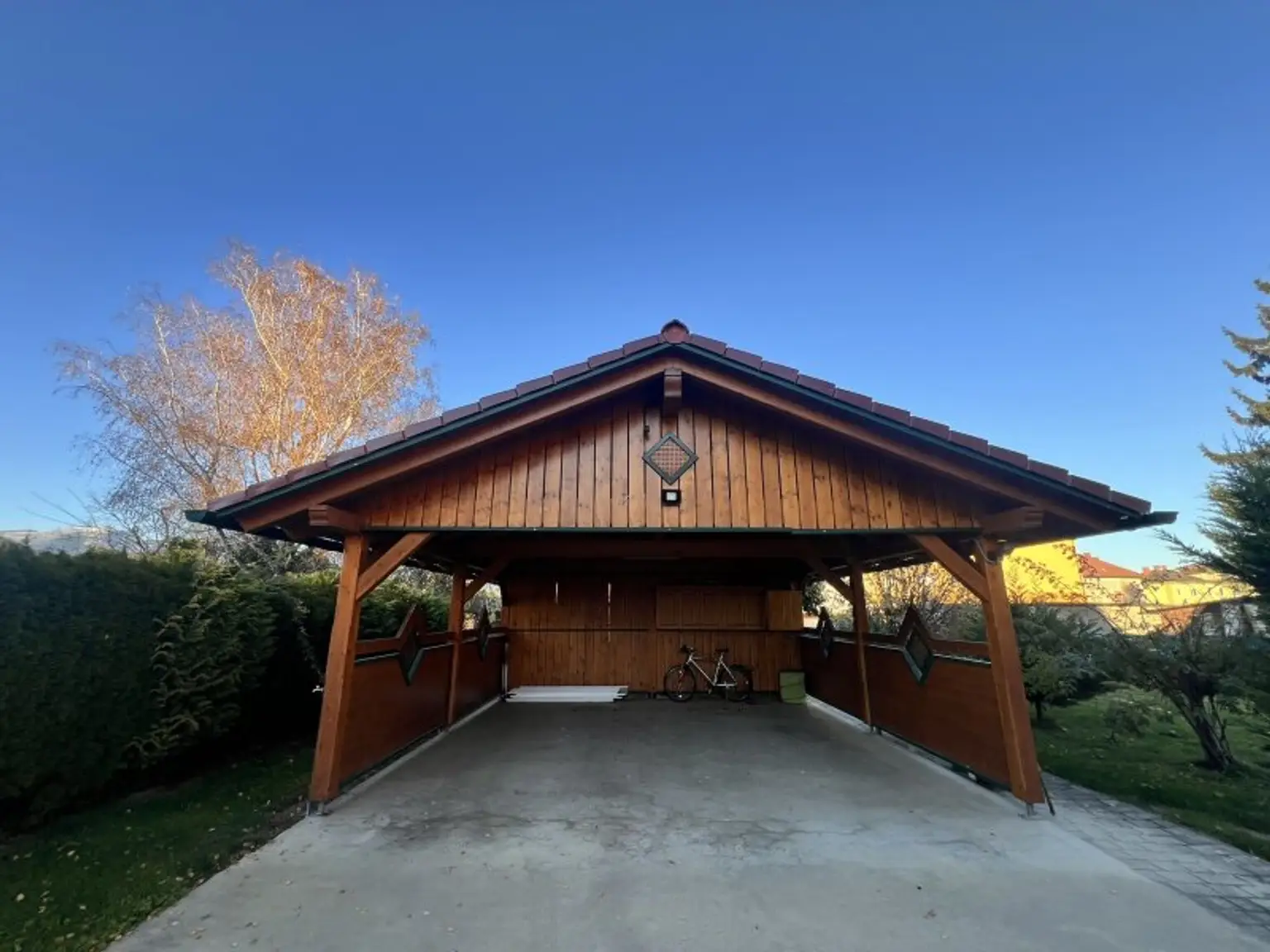 Ihr Zuhause mit Seele: Klassischer Altbau trifft modernes Wohlfühlambiente