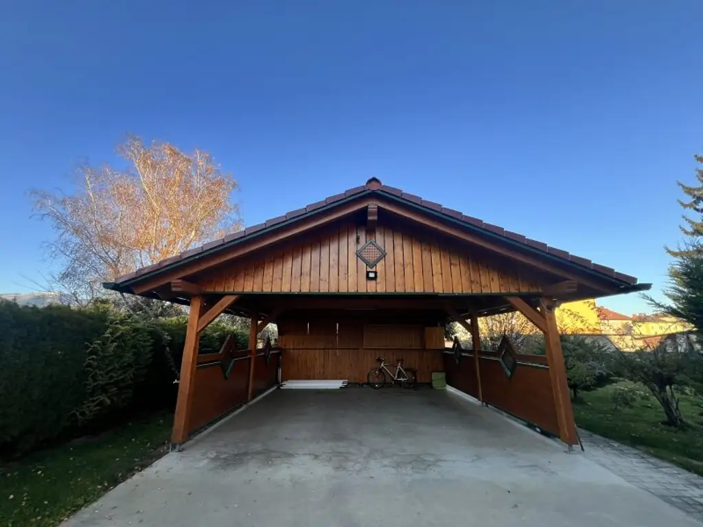 Ihr Zuhause mit Seele: Klassischer Altbau trifft modernes Wohlfühlambiente