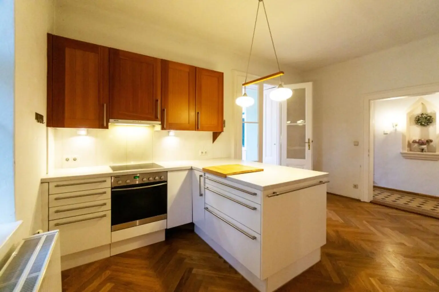 Aufwendig revitalisierte und stilvoll ausgebaute, historische Wienerwaldvilla in Tullnerbach