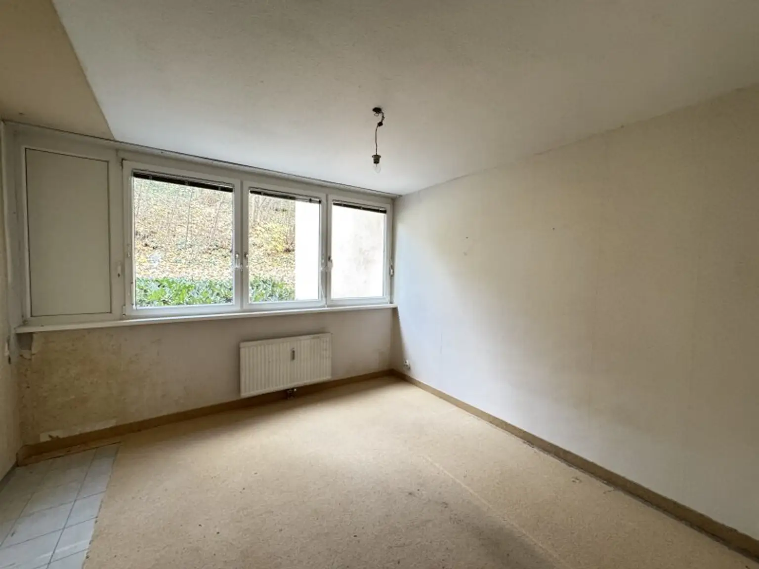 Charmanter Familienhit mit Loggia & viel Potenzial in absoluter Ruhelage von Klosterneuburg