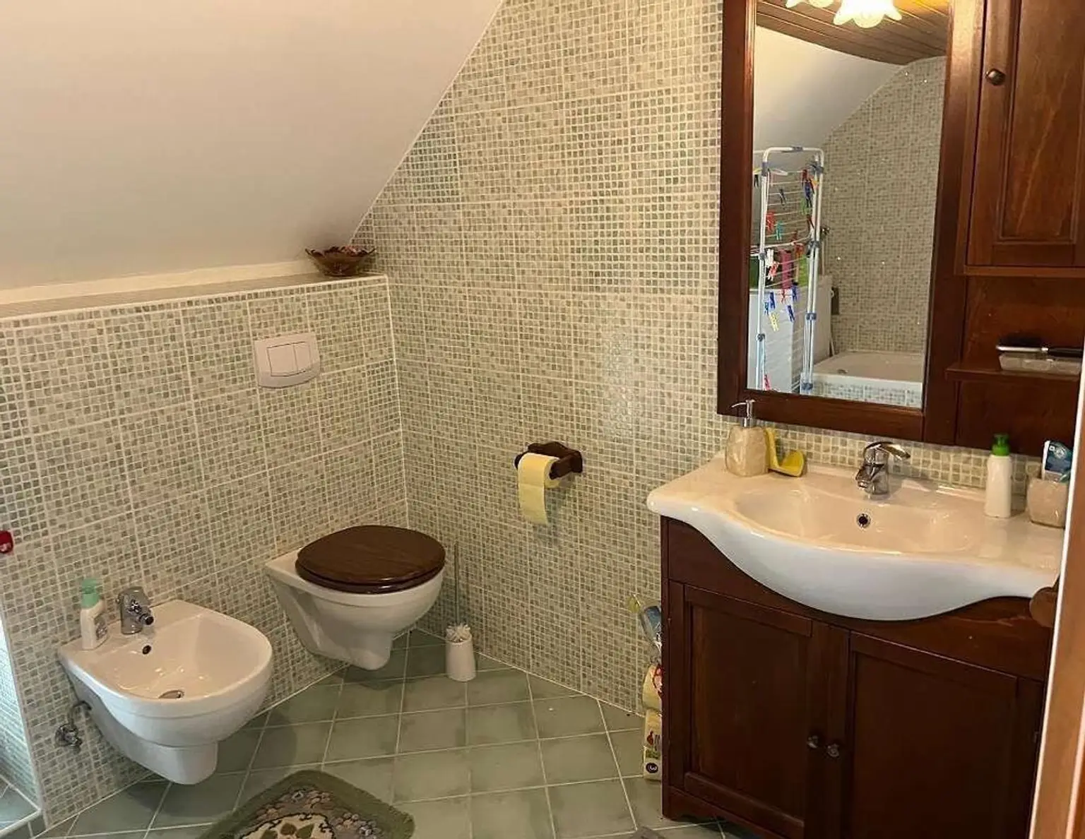 Traumhaftes Apartmenthaus am Fuße der Turracher Höhe in Kärnten: 5 Zimmer, Garten & Balkon - nur 290.000 €!