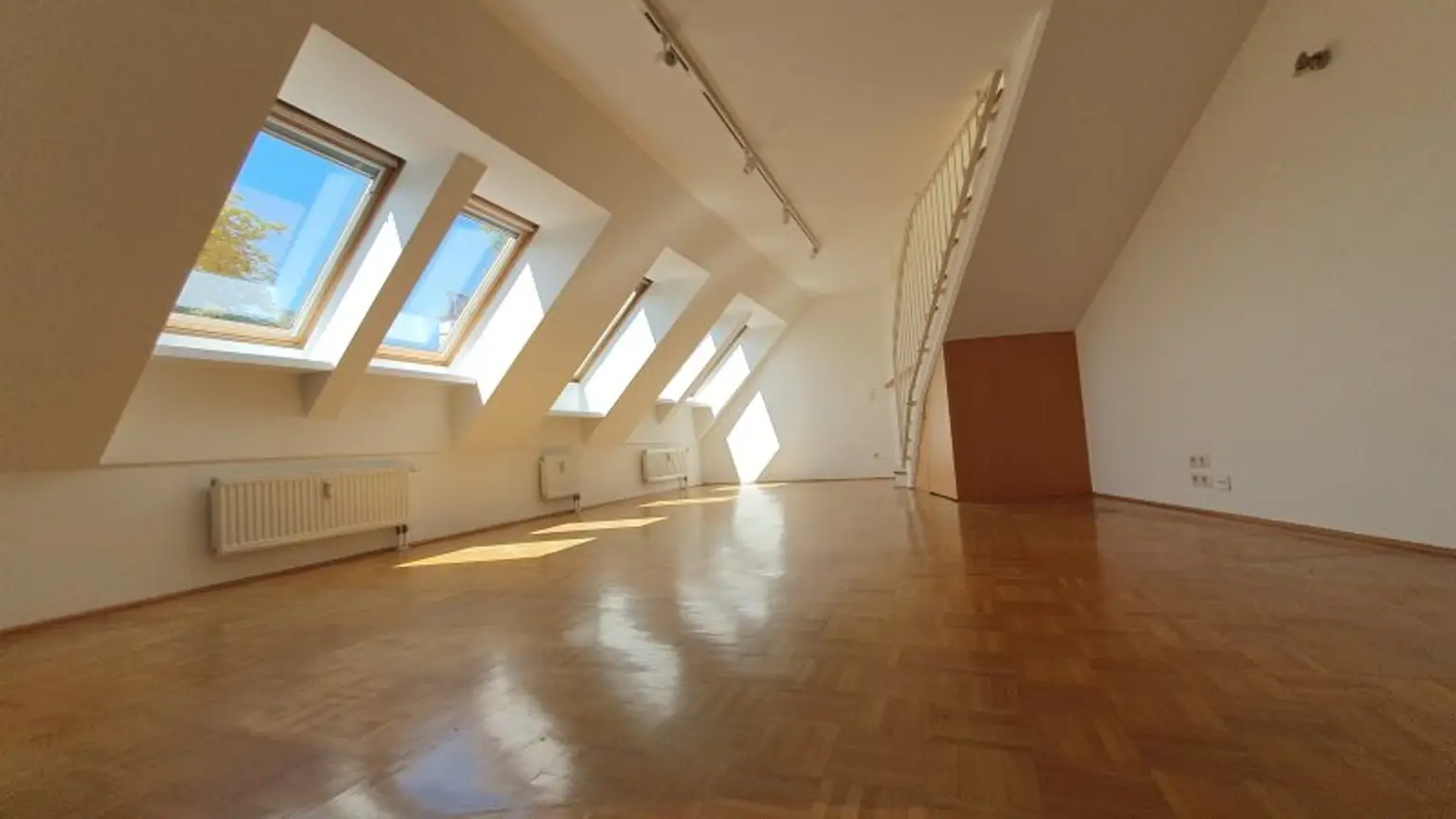 Attraktive Dachterrassenwohnung mit hohem Lebenswert in gesuchter Lage
