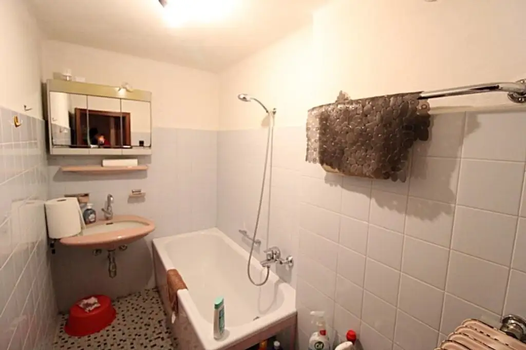 Kleines teilsaniertes 62m² Wohnhaus nahe Sattnitz