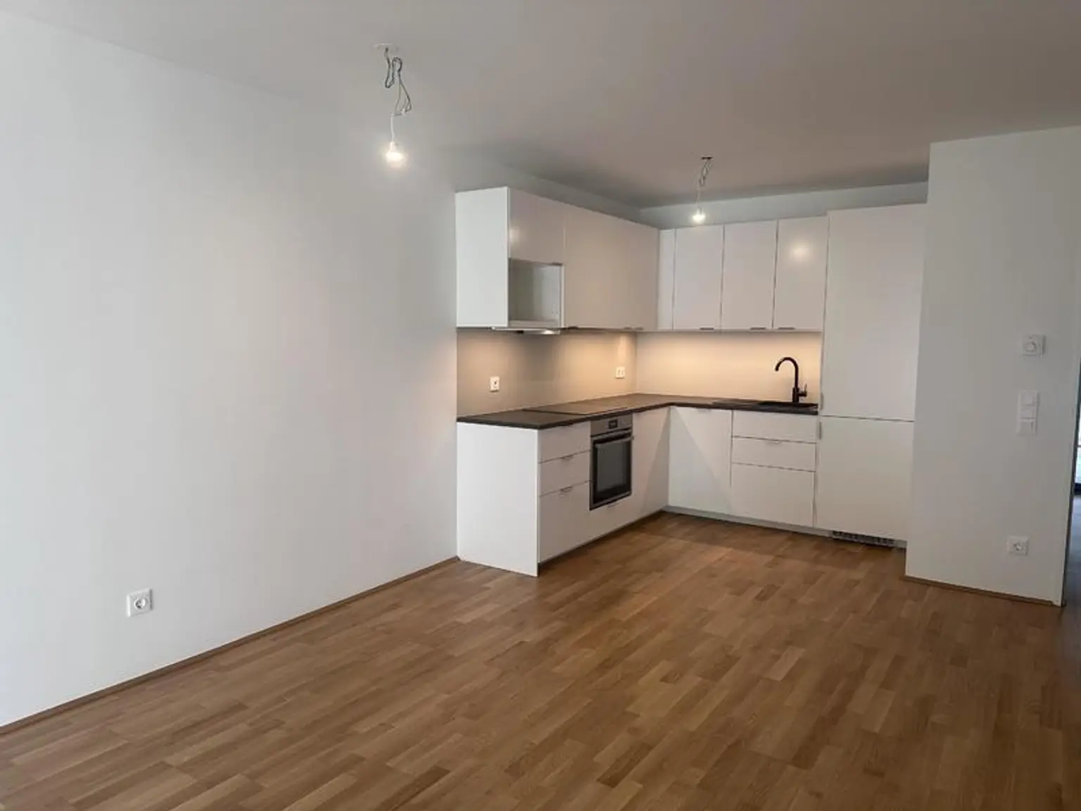 2 ZIMMER MIETWOHNUNGEN HOFSEITIG BEIM CASINOPARK