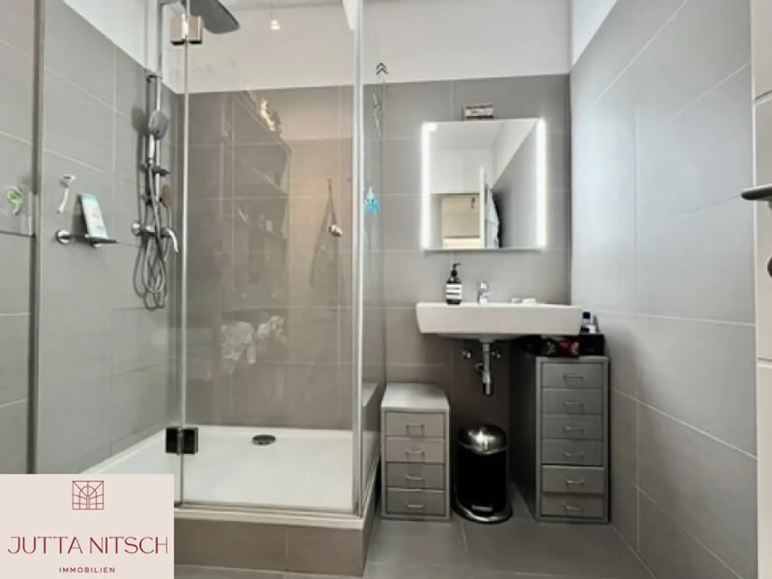 Elegante 4-Zimmer-Maisonette mit Terrasse und Autoabstellplatz - Gumpoldskirchen