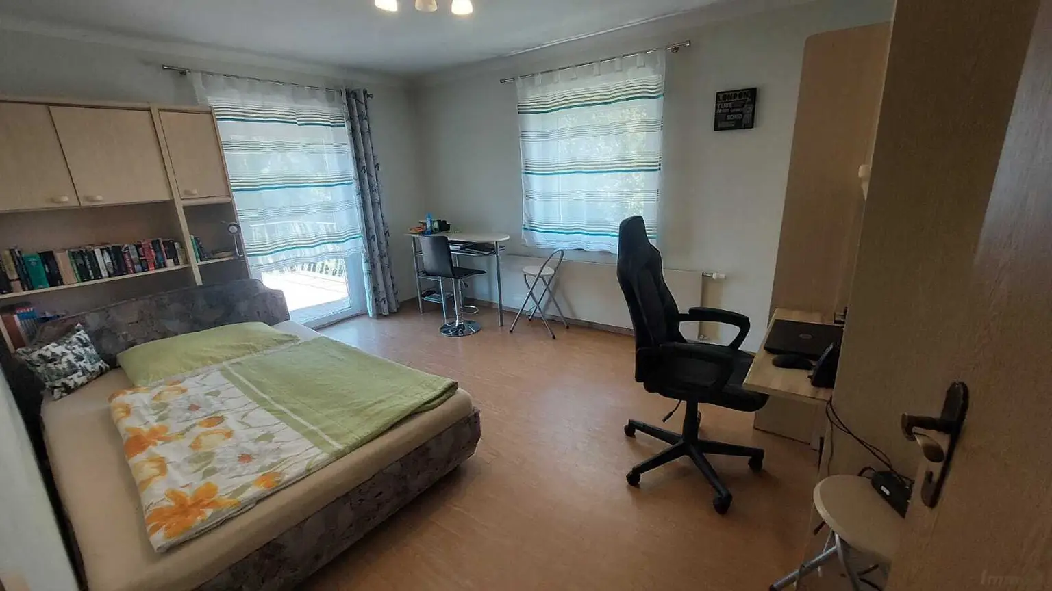 Arbeitszimmer