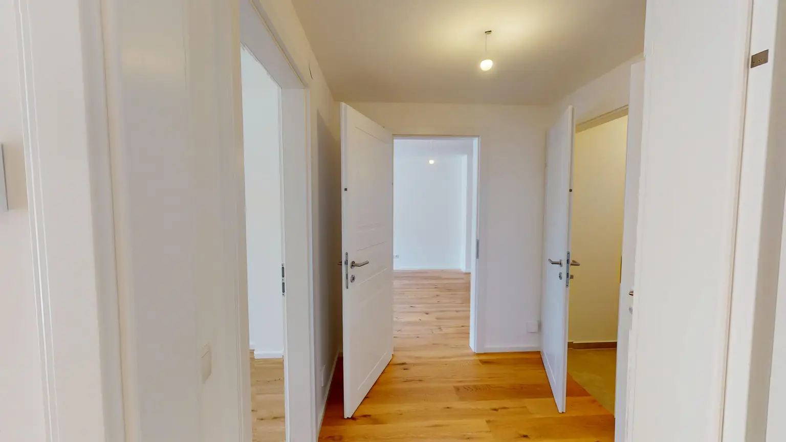 Neubauprojekt in U-Bahn Nähe I 3 Zimmer I Balkon I Garage