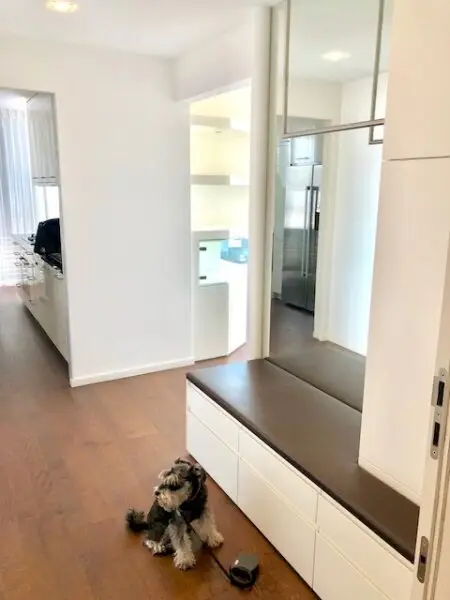 MIETWOHNUNG-INNENSTÄDTISCHE & EXQUISITE - PENTHOUSE- WOHNUNG-OHNE DACHSCHRÄGEN! mit 2,5-Zimmern in Top Lage - NASCHMARKT - 1060 WIEN!