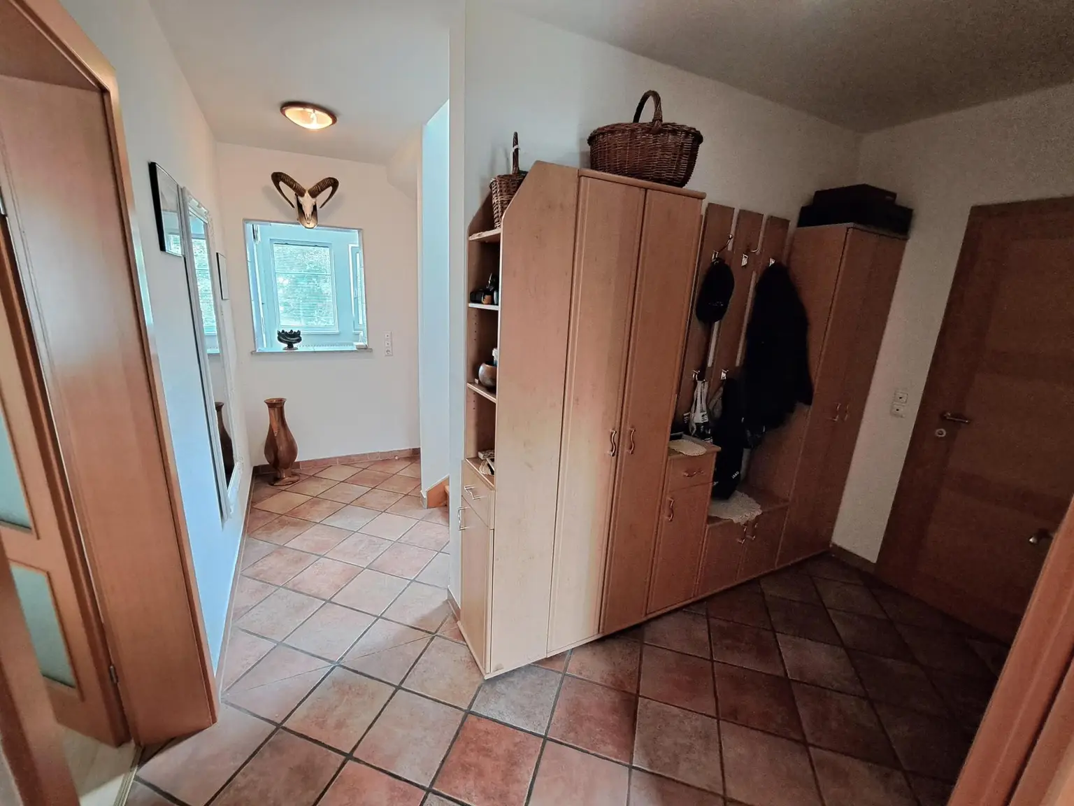REIHENHAUS IN GUTER LAGE