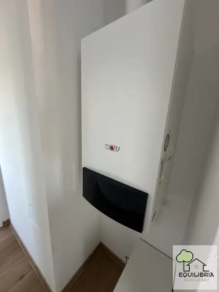 1130-WIEN- 2-ZIMMER-WOHNUNG MIT 2 TERRASSEN IN U-BAHN NÄHE