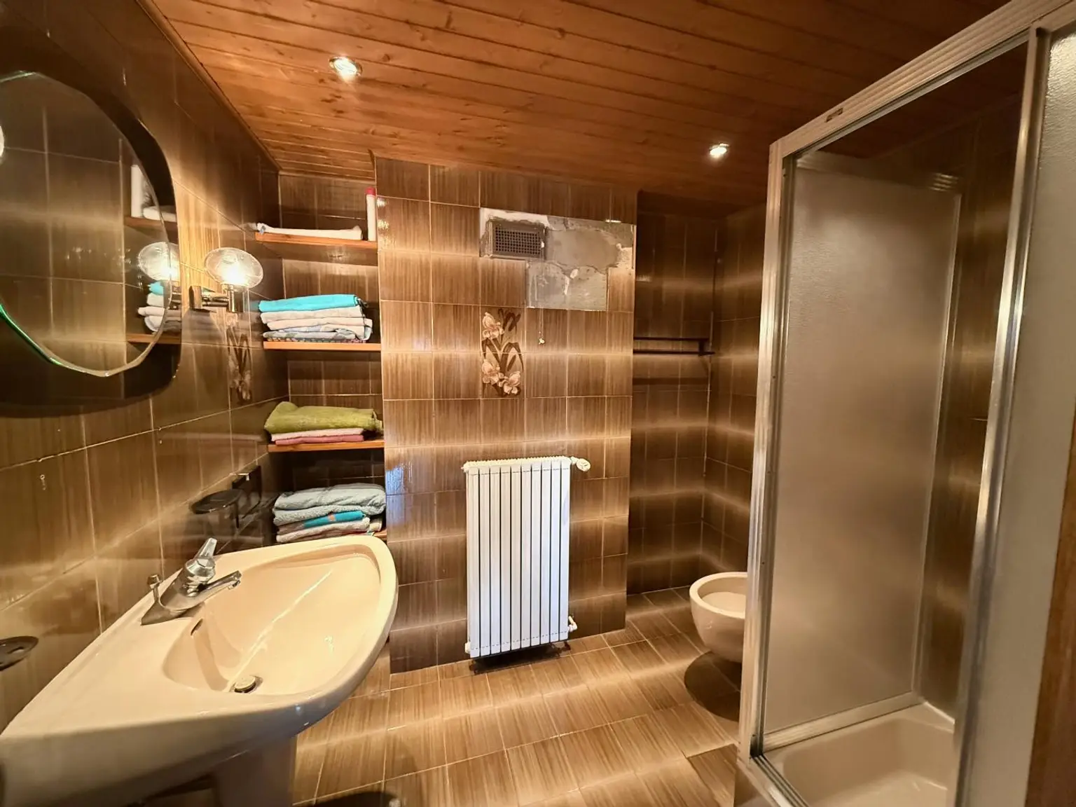 Haus 2 :Badezimmer 2