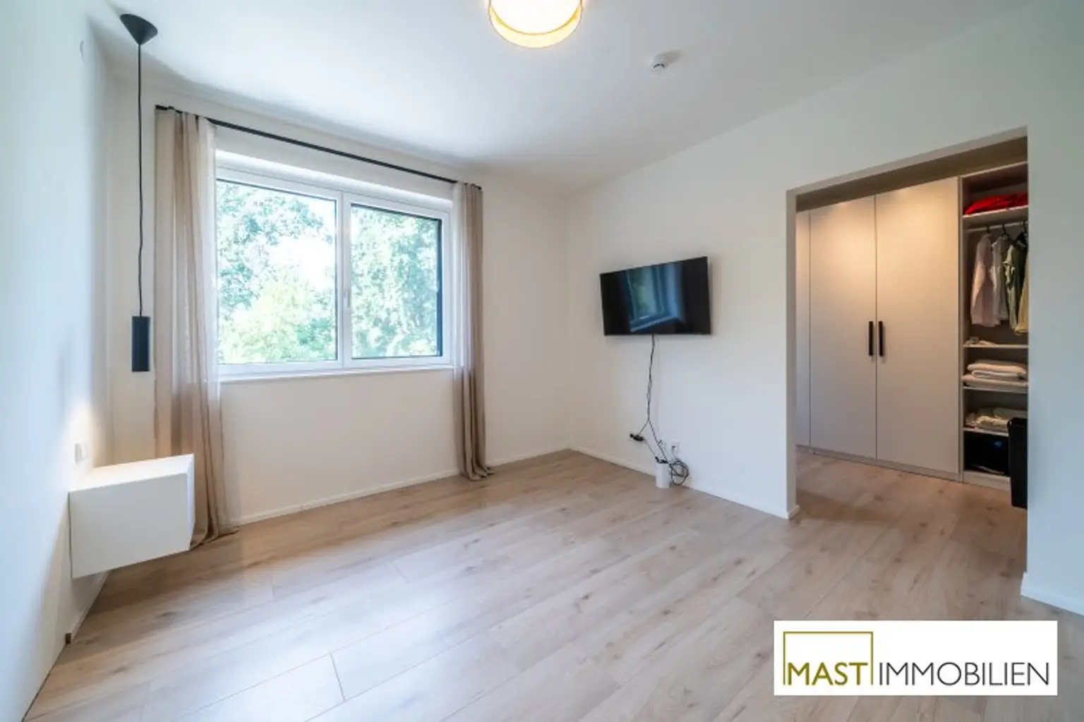 Modernes Einfamilienhaus mit Stil und Komfort in Schönkirchen-Reyersdorf.