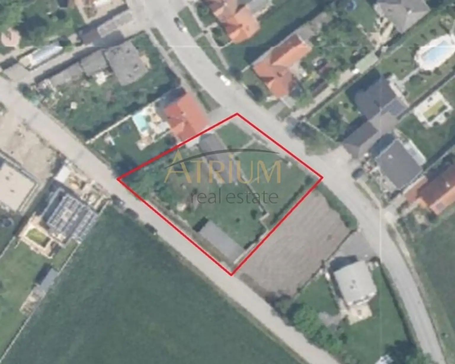 Ländliche Ruhe trifft Stadtnähe – Baugrund mit Altbestand & Entwicklungspotenzial – Nähe Wien / Groß-Enzersdorf