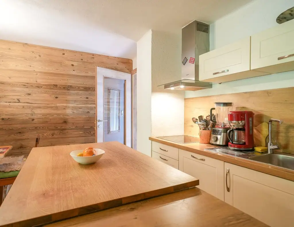 KITZBÜHEL - Gemütliches Reihenhaus im Landhausstil in begehrter Lage zu verkaufen
