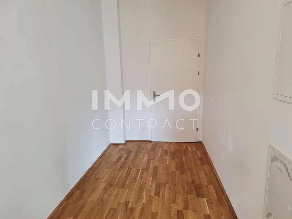 Urbanes Wohnen mit kleiner Grünoase!