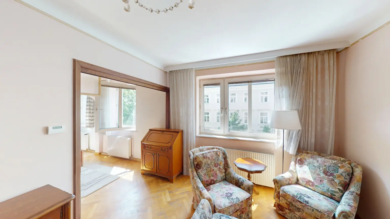 Zentral. Ruhig. Teilbar. Eigentumswohnung nahe Karlsplatz & TU Wien