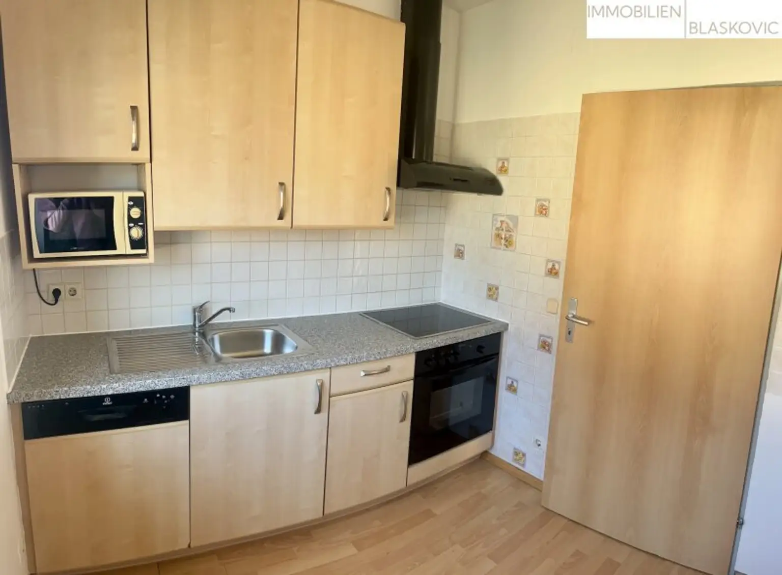 Helle Zwei-Zimmer-Wohnung zwischen Annabichl und Welzenegg