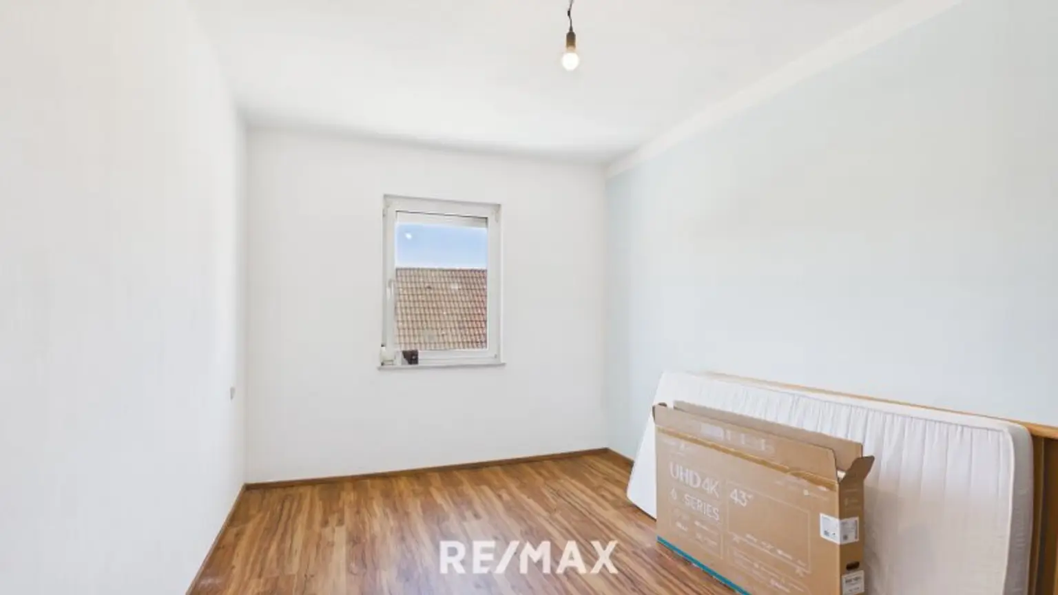 Vielseitige Gewerbe- & Wohnimmobilie! Raum für Ideen, Visionen & neue Perspektiven!