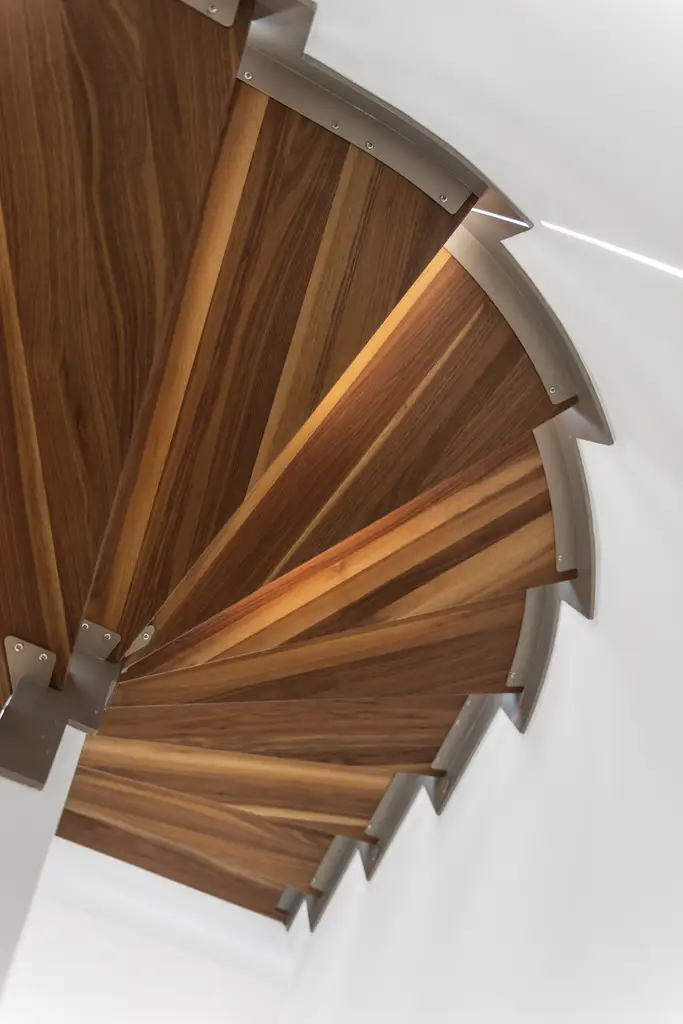 In 3 Minuten vom eigenen Pool ins pralle Leben - und trotzdem ein Familienrefugium