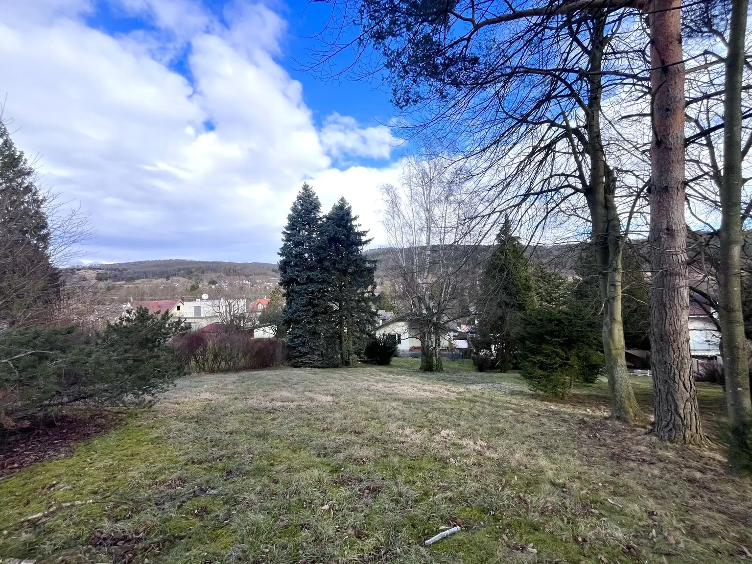 Schönes Einfamilienhaus mit Gartenparadies