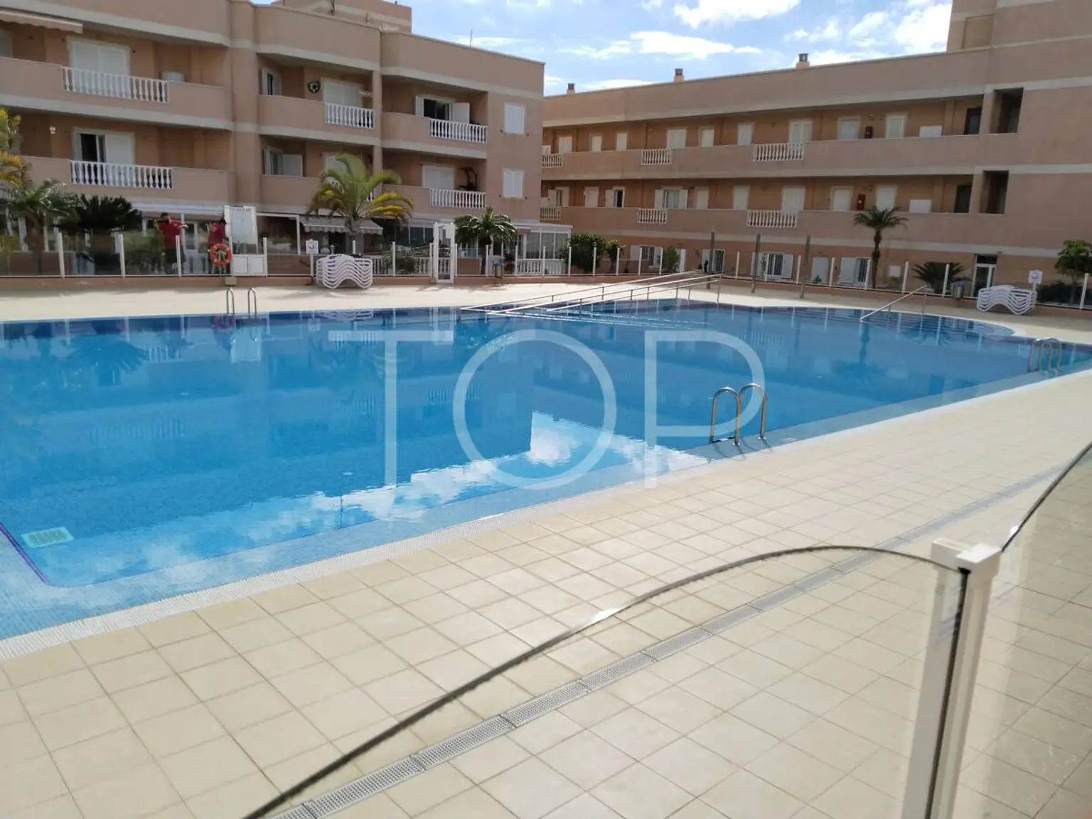 Apartment mit sonniger Terrasse nahe dem Meer in Costa del Silencio