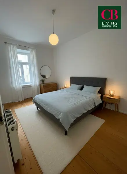PREISHIT! GRUNDSANIERTE 2 ZIMMER HOFSEITIGE ALTBAUWOHNUNG IN TOP LAGE