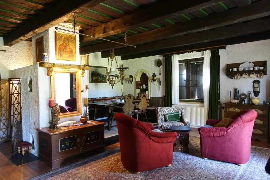 Residenz im Weingebirge – Rückzugsort mit Parkanlage