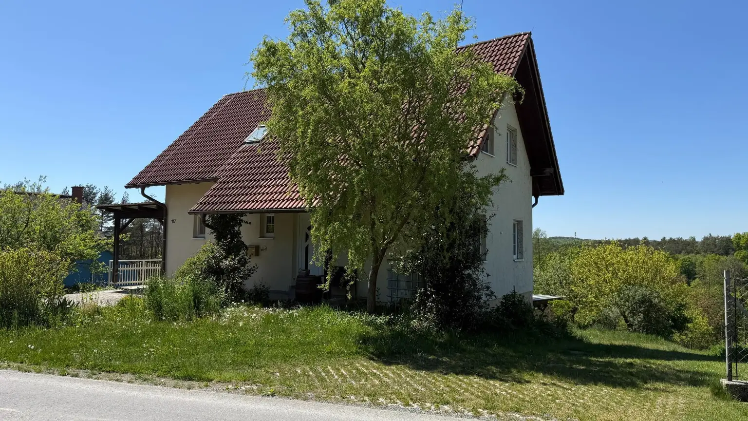 Zufahrt zum Garten