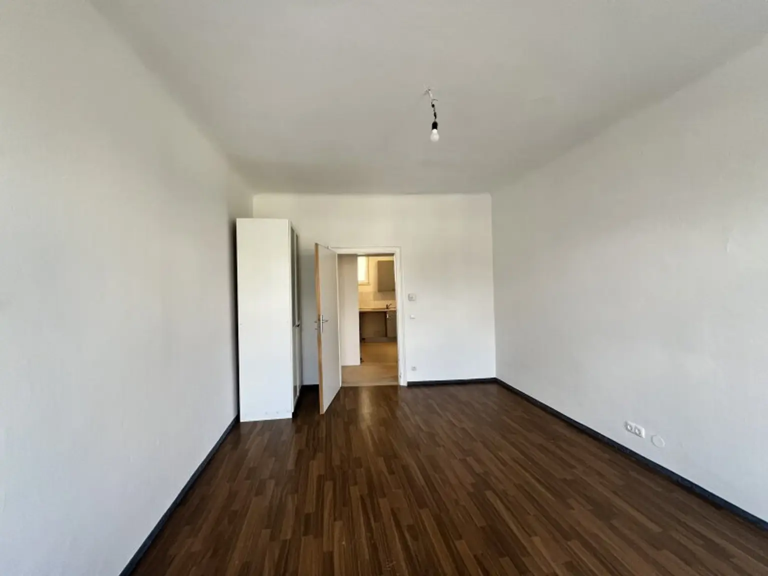 Arbeiter- oder Studentenwohnung in zentraler Mödlinger Lage - nahe Bahnhof - unbefristet (!)