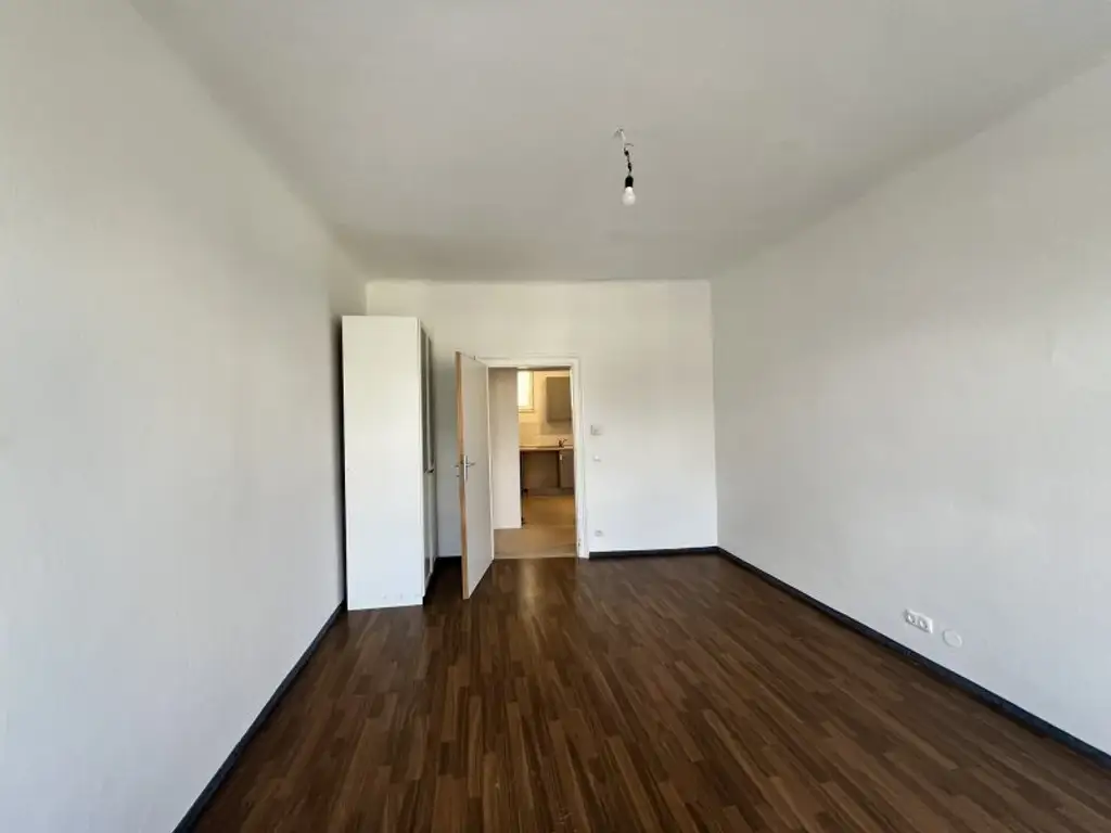Arbeiter- oder Studentenwohnung in zentraler Mödlinger Lage - nahe Bahnhof - unbefristet (!)