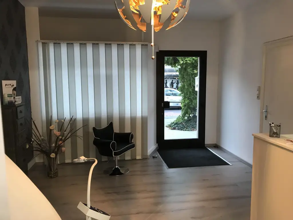 Attraktives Geschäftslokal oder Büro in der Welser Neustadt - gut frequentierte Lage
