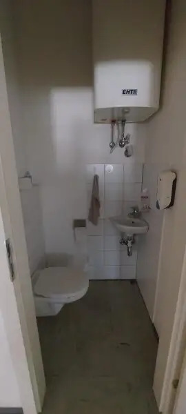 Flexible Gewerbeeinheit in zentraler Lage