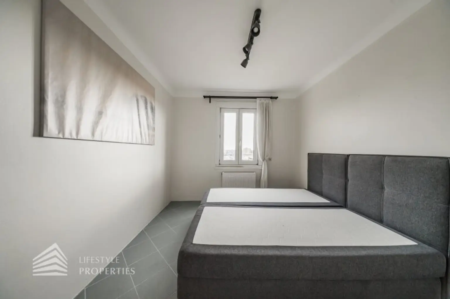 Helle 3-Zimmer Wohnung, Nähe Meiselmarkt