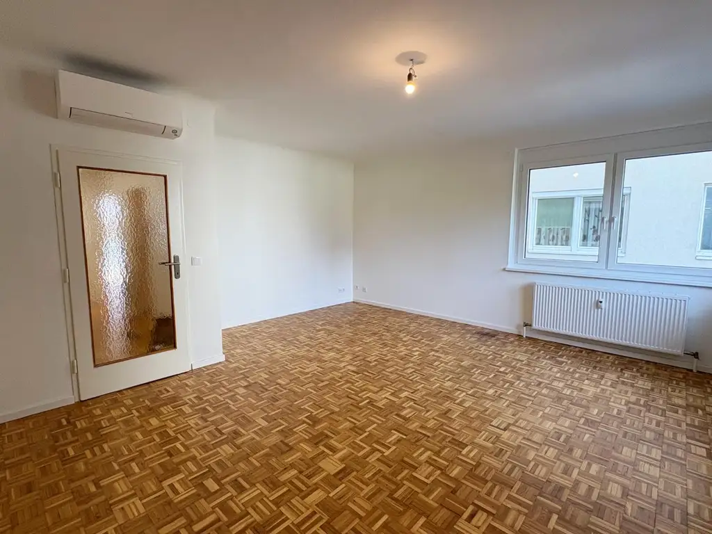 "HEREINspaziert! – 2 Zimmerwohnung & LOGGIA“