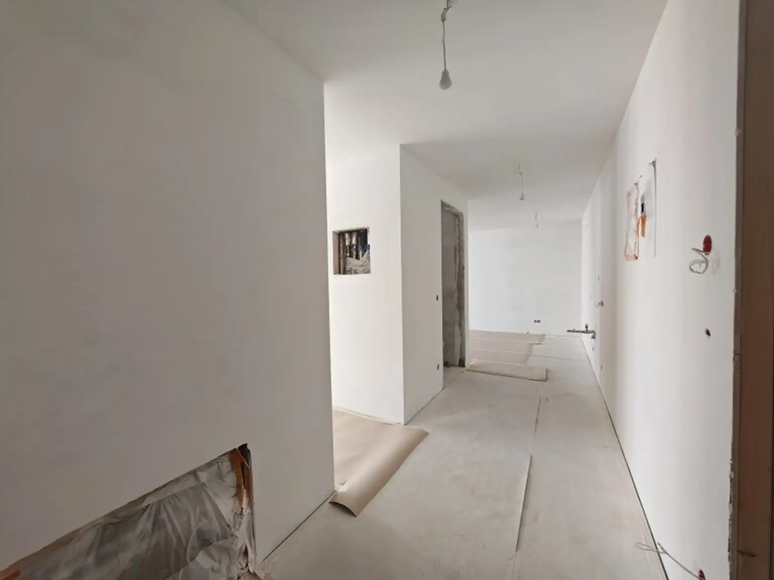 Vorraum, Küche, Bad/WC