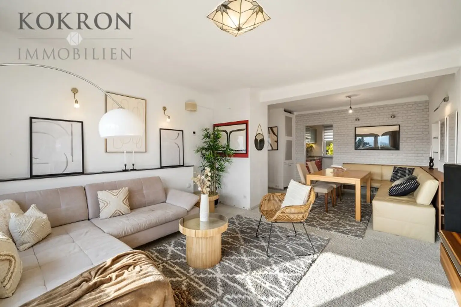 TRAUMLAGE am Wolfersberg mit Fernblick! Großzügiges Einfamilienhaus mit Garten, Dachterrasse und viel Platz!