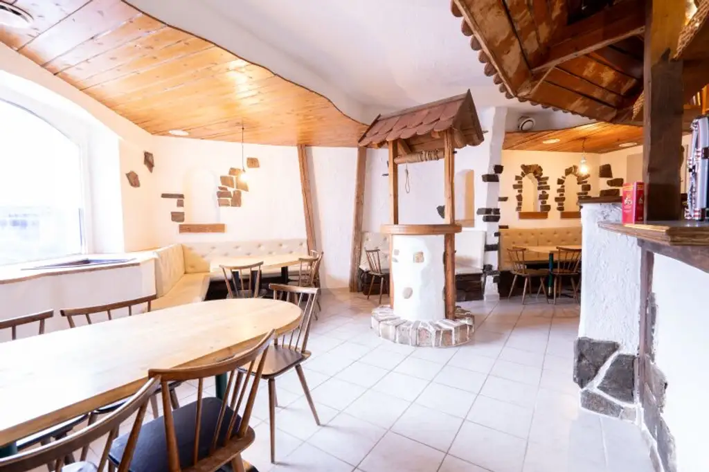 Neuhofen an der Krems, Haus mit Kleinwohnungen und Zimmer zu kaufen! PROVISIONSFREI