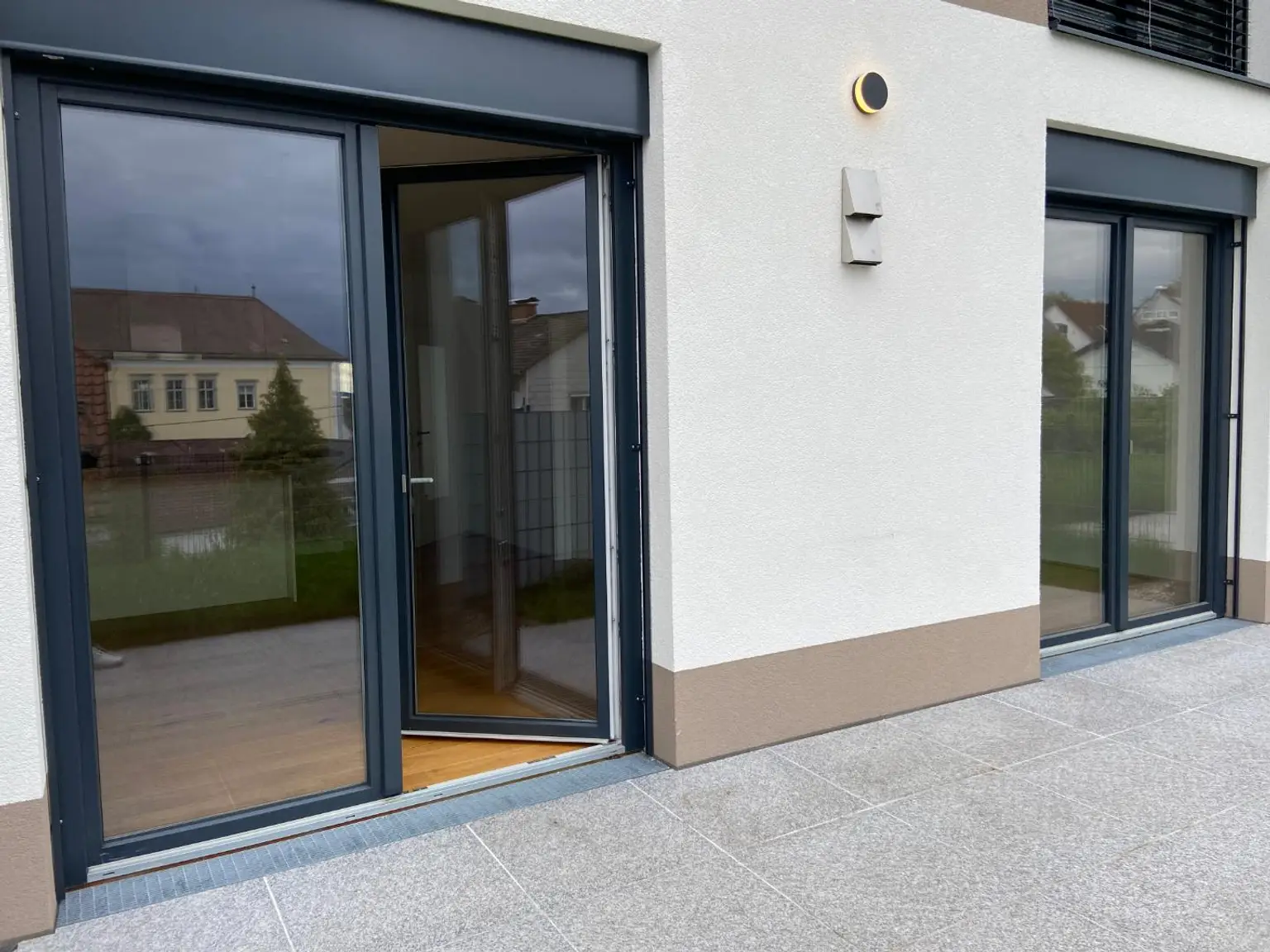 Gartenwohnung inkl. Einbauküche und Terrasse - Top H02
