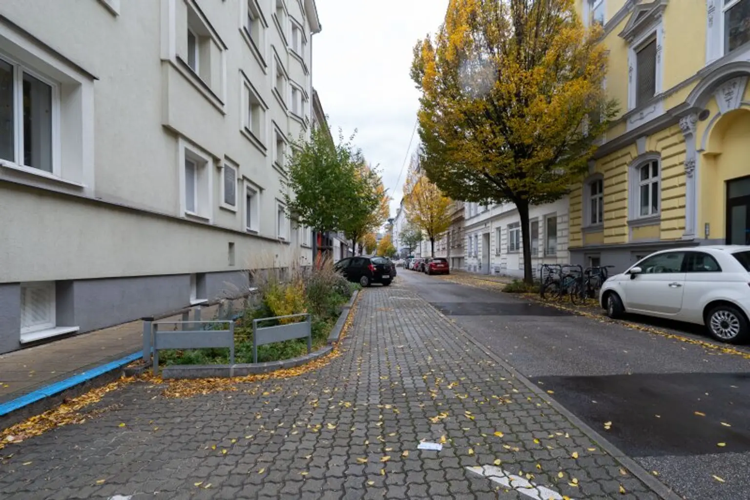 Stark sanierungsbedürftige 2-Zimmer-Wohnung in Toplage der Linzer Innenstadt