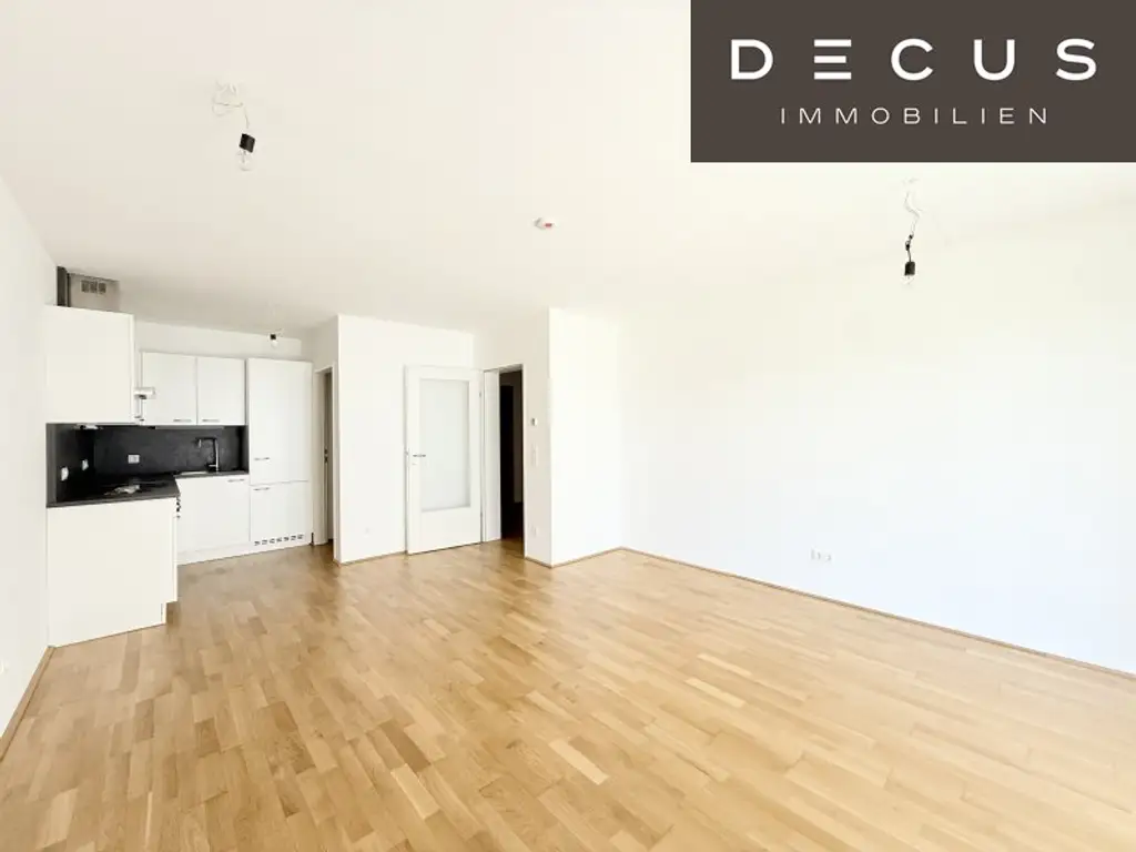 | AB SOFORT | GROSSZÜGIGE RÄUME | NIEDRIGE HEIZKOSTEN | NEUWERTIG | GROSSER BALKON | AB SOFORT |
