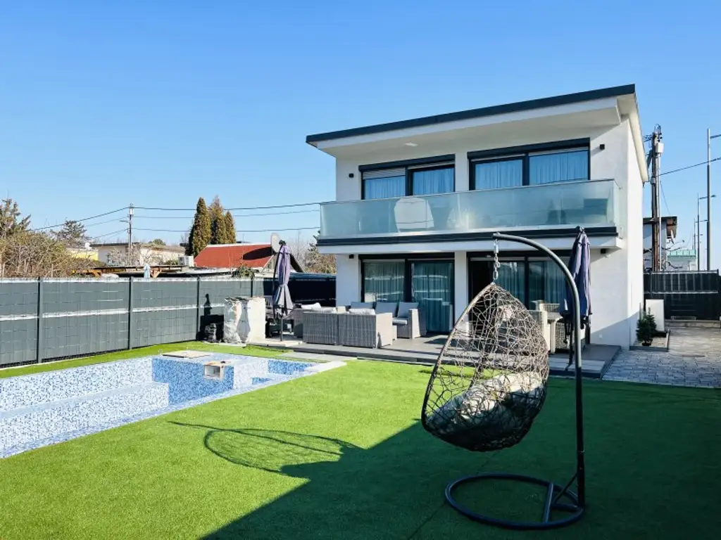 Modernes Einfamilienhaus mit Garten, Pool & hochwertiger Ausstattung in ruhiger Lage – Wien Liesing