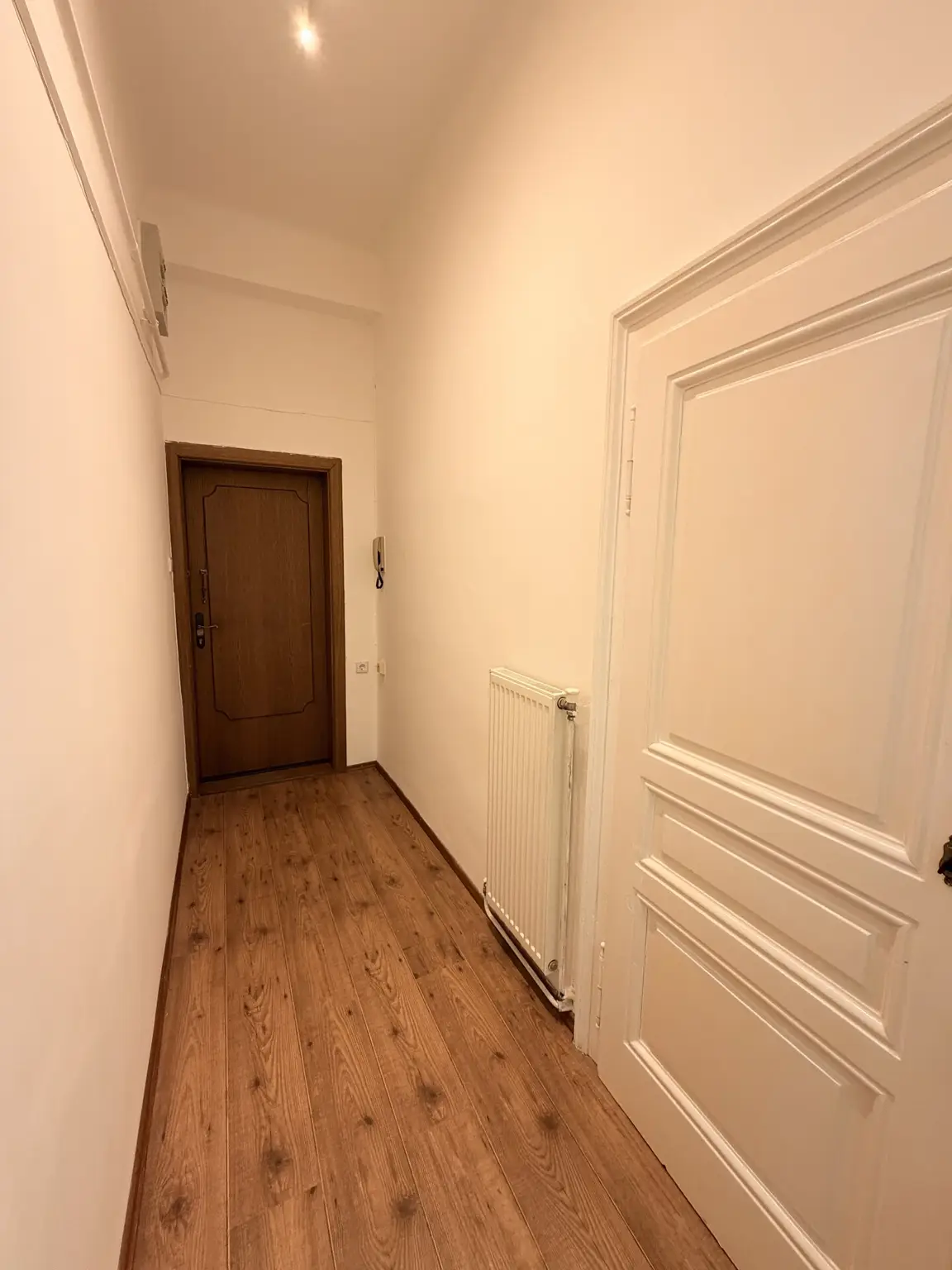 2 Zimmer Wohnung in Baden