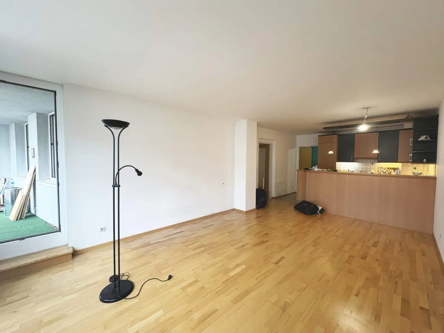 Geförderte 4-Zimmer-Wohnung mit Loggia - 
FINANZIERUNGSBEITRAG