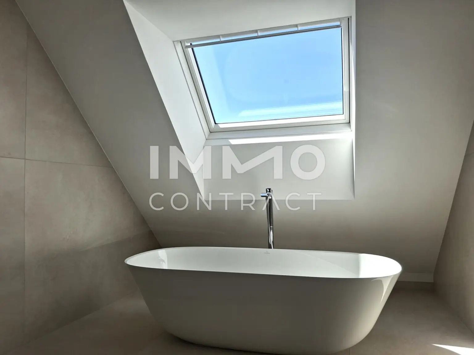 5-Zimmer-Penthouse mit zwei Terrassen – eigener Lift, Nähe zur U-Bahn